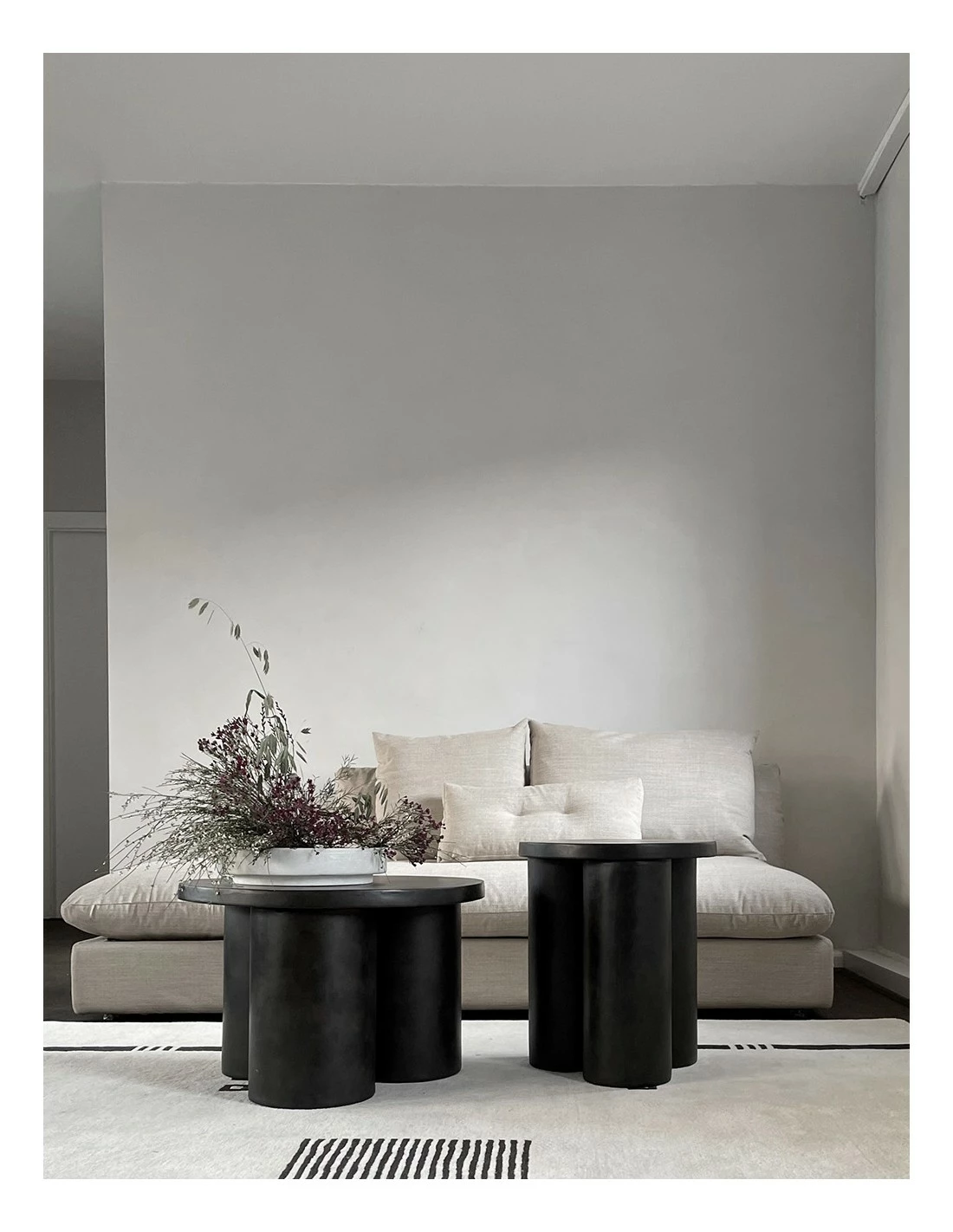 101 Copenhaguen BIG FOOT TABLE LOW 3 101 Copenhaguen BIG FOOT TABLE LOW - Imagen 2