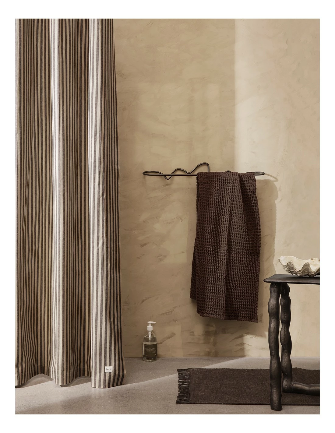 Ferm LIVING CORTINA DUCHA CHAMBRAY 3 Ferm LIVING CORTINA DUCHA CHAMBRAY - Imagen 2