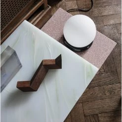 Ferm LIVING MESA DISTINCT -Cama & Baño comercio FERM DISTINCT SIDE 4