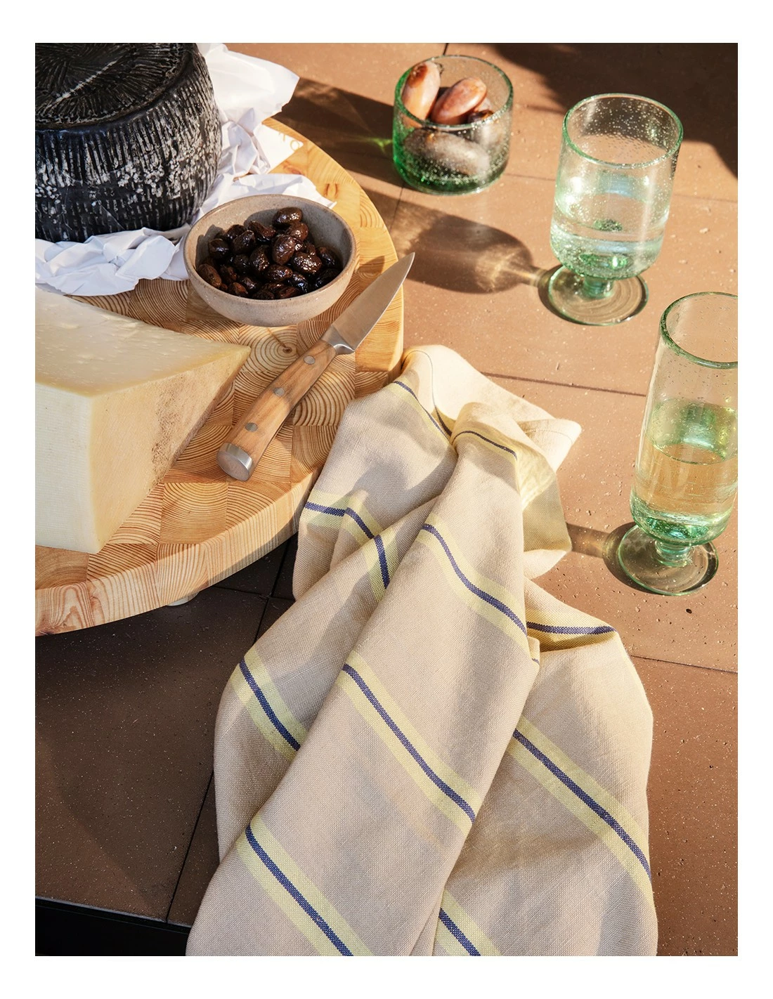 Ferm LIVING COPA DE CHAMPAGNE OLI 4 Ferm LIVING COPA DE CHAMPAGNE OLI - Imagen 2