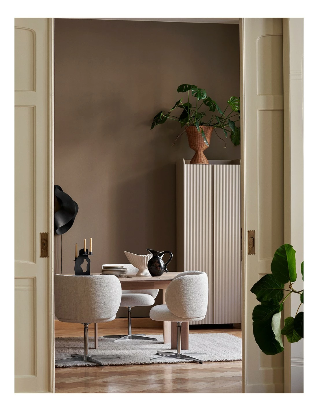 Ferm LIVING RICO DINING SWIVEL BOUCLÉ 8 Ferm LIVING RICO DINING SWIVEL BOUCLÉ - Imagen 6