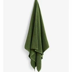 Hay TOALLA BAÑO MONO